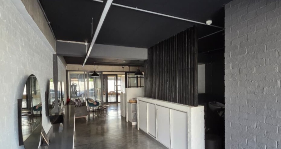 To Let Commercial Property for Rent in Walmer Eastern Cape